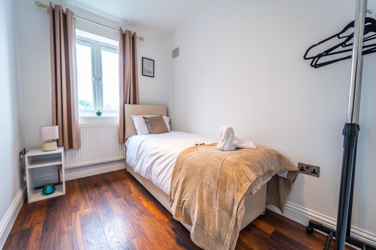 Modern Spacious 4 Bed Hayes Home With Free Parking Zewnętrze zdjęcie